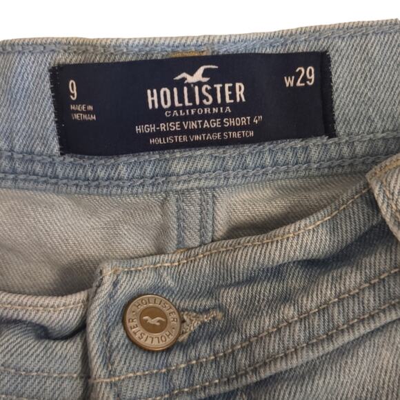 Hollister light wash distressed cut off jean shorts size 9 - Picture 6 of 6